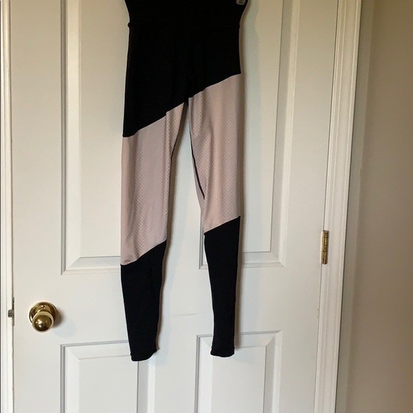 Ladies active wear - Picture 3 of 7